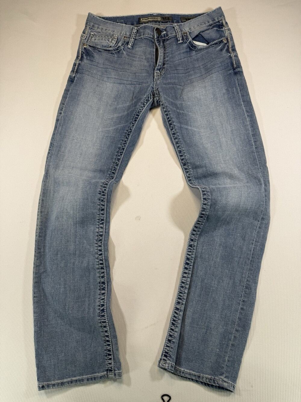 BKE Carter Straight Jeans Mens 31R Blue Stretch Denim Buckle Distressed